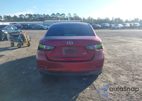 2016 Scion Ia z USA, uszkodzony, nr VIN 3MYDLBZV2GY100055